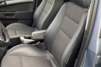 Calculateur moteur OPEL ZAFIRA B