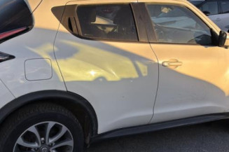 Attache ceinture arriere gauche NISSAN JUKE 1