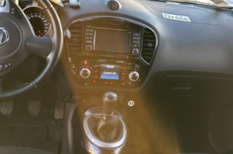 Attache ceinture arriere gauche NISSAN JUKE 1