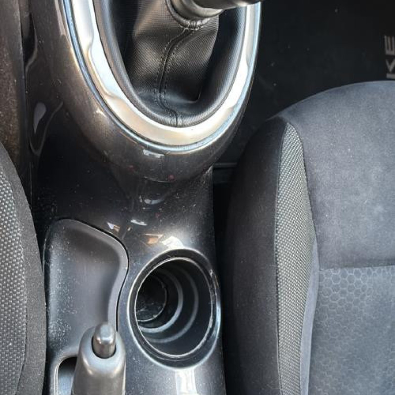 Attache ceinture arriere gauche NISSAN JUKE 1 Photo n°15