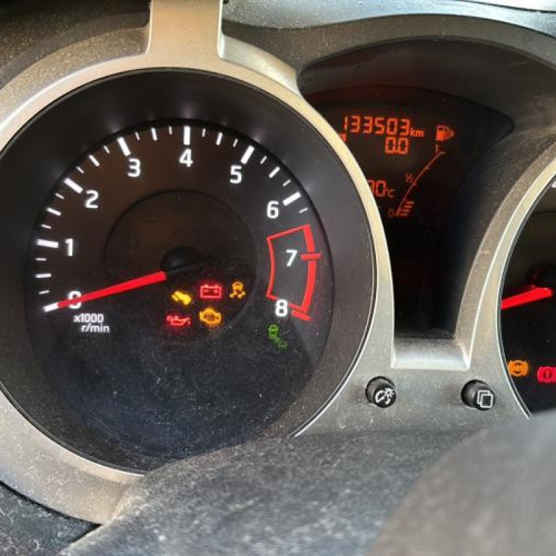 Attache ceinture arriere gauche NISSAN JUKE 1 Photo n°17