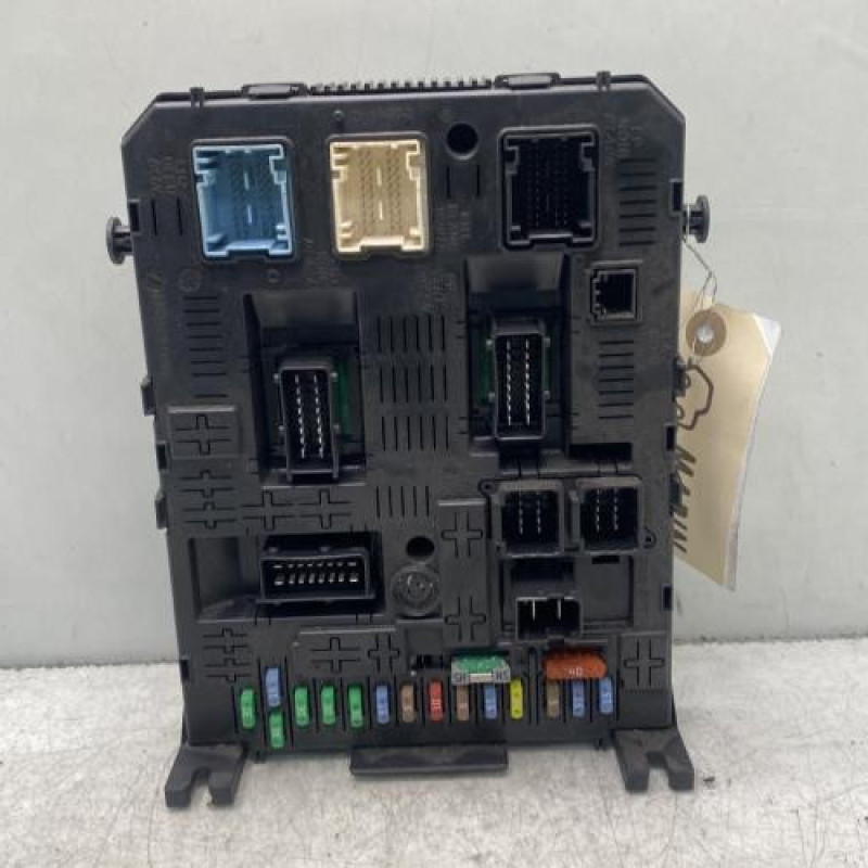 Boitier BSI PEUGEOT 407 Photo n°1