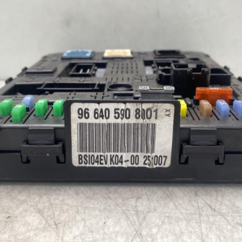 Boitier BSI PEUGEOT 407 Photo n°4