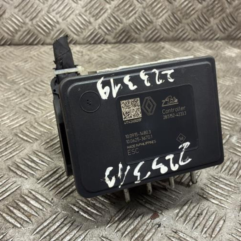 Bloc ABS (freins anti-blocage) RENAULT MEGANE 4 Photo n°1