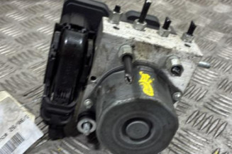 Bloc ABS (freins anti-blocage) NISSAN MICRA 5