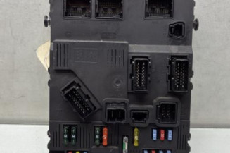 Boitier BSI PEUGEOT 206+ Photo n°1