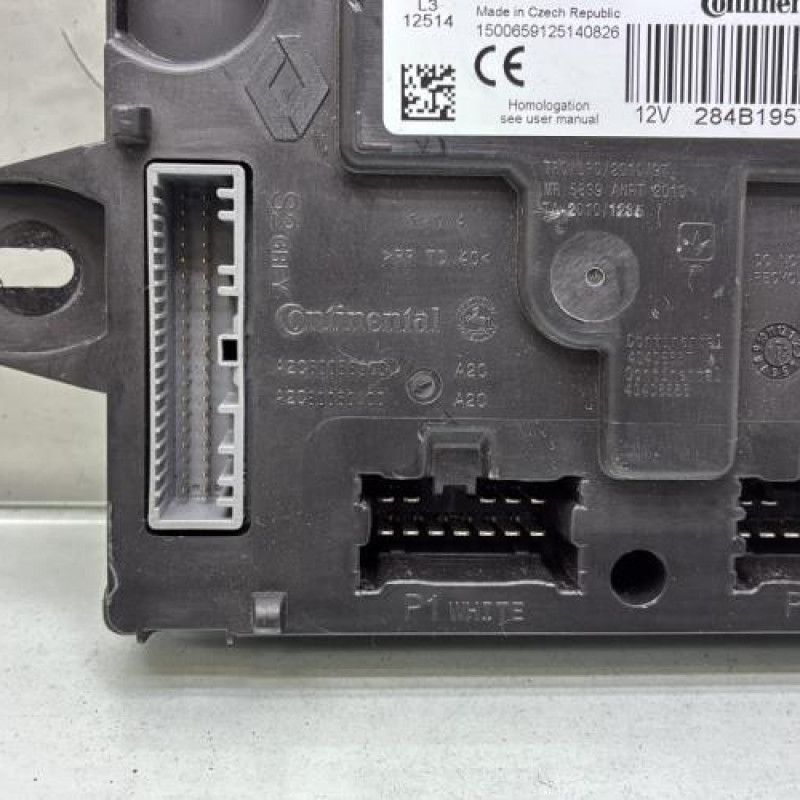 Boitier BSI RENAULT CLIO 4 Photo n°3