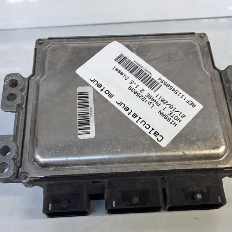 Calculateur moteur NISSAN NOTE 1 Photo n°4