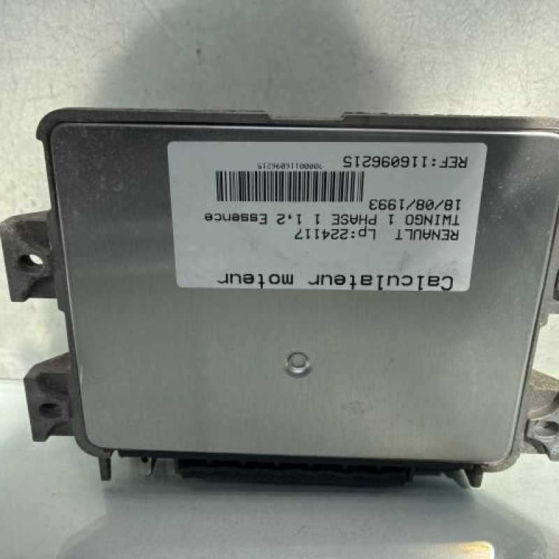 Calculateur moteur RENAULT TWINGO 1 Photo n°3