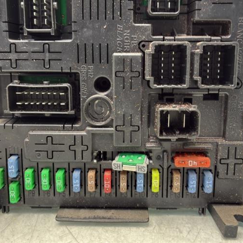 Boitier BSI PEUGEOT 207 Photo n°3