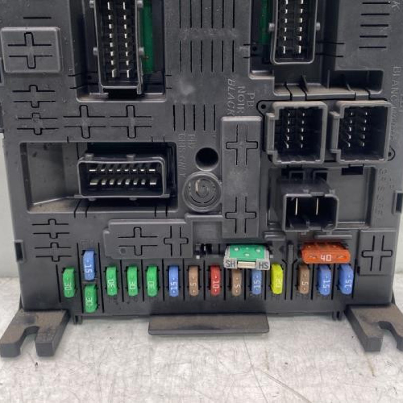 Boitier BSI PEUGEOT 308 1 Photo n°3