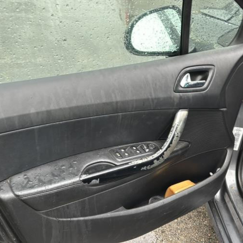 Boitier BSI PEUGEOT 308 1 Photo n°15