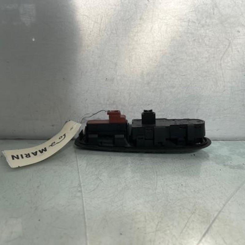 Interrupteur de leve vitre avant gauche PEUGEOT 407 Photo n°3