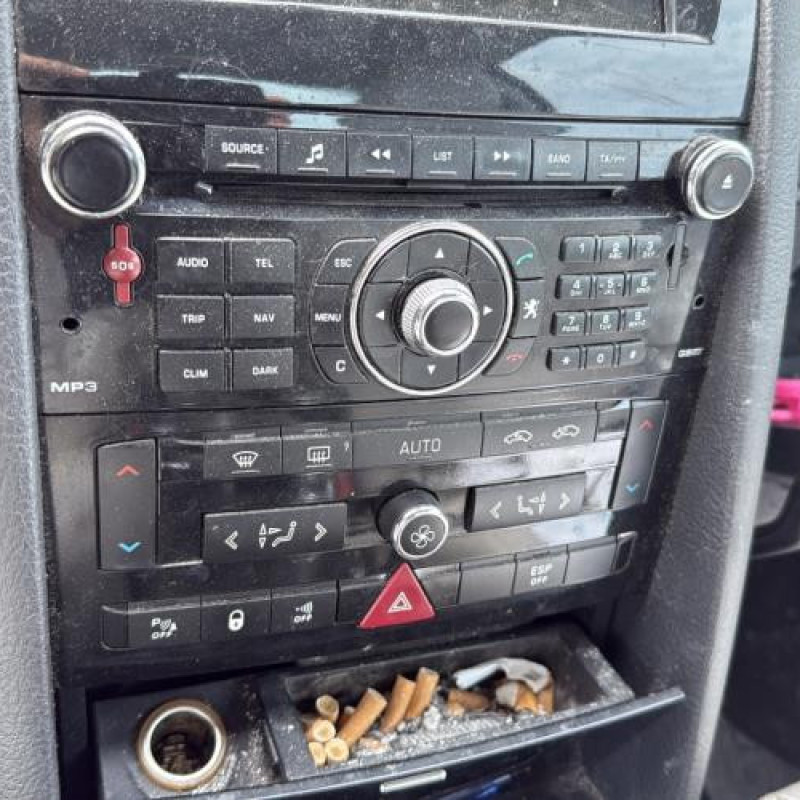 Interrupteur de leve vitre avant gauche PEUGEOT 407 Photo n°18