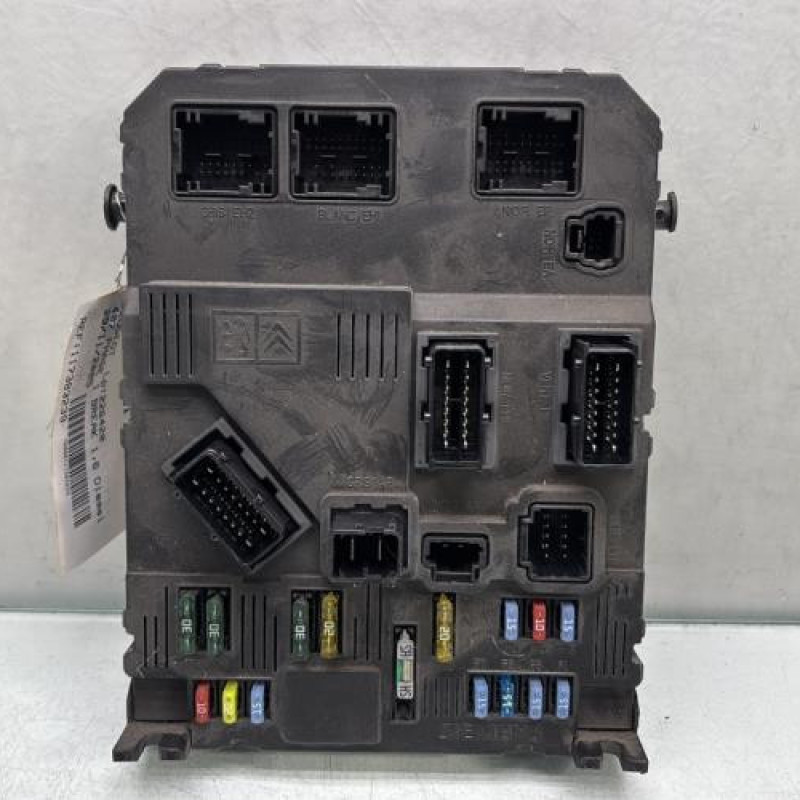 Boitier BSI PEUGEOT 407 Photo n°1