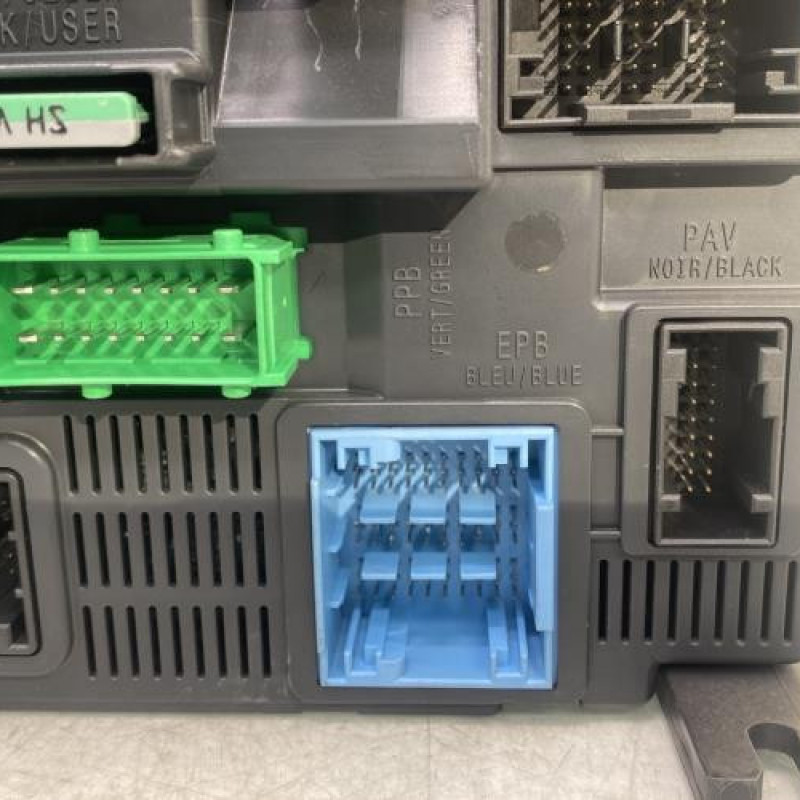 Boitier BSI PEUGEOT 308 2 Photo n°3