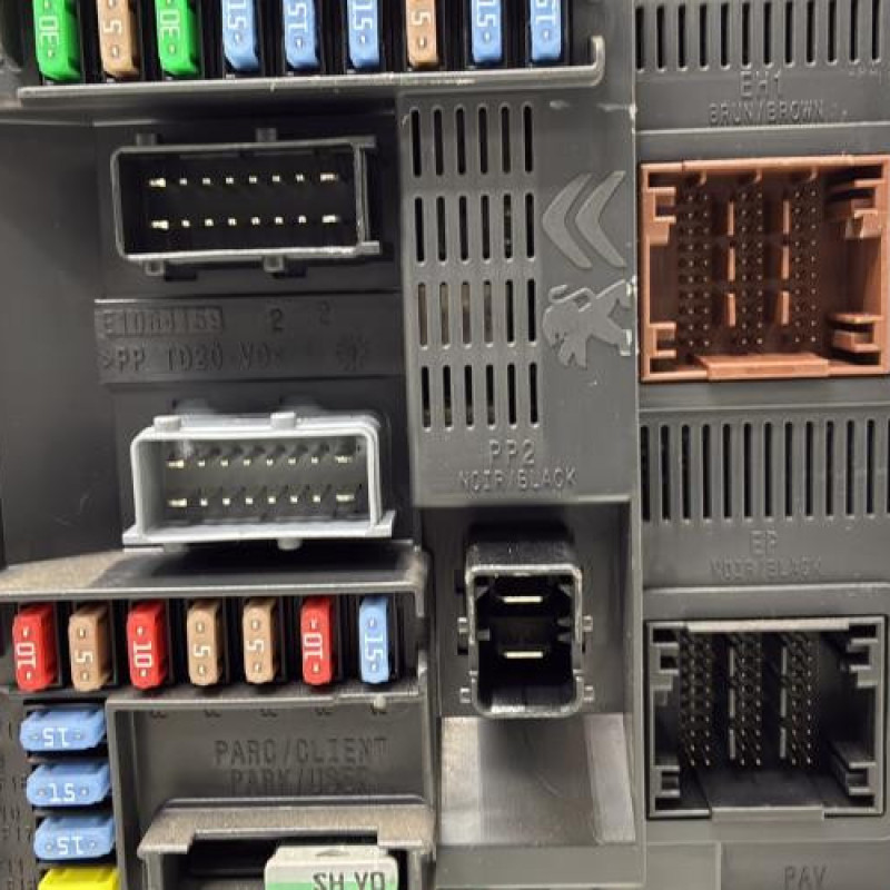 Kit de demarrage PEUGEOT 208 1 Photo n°3