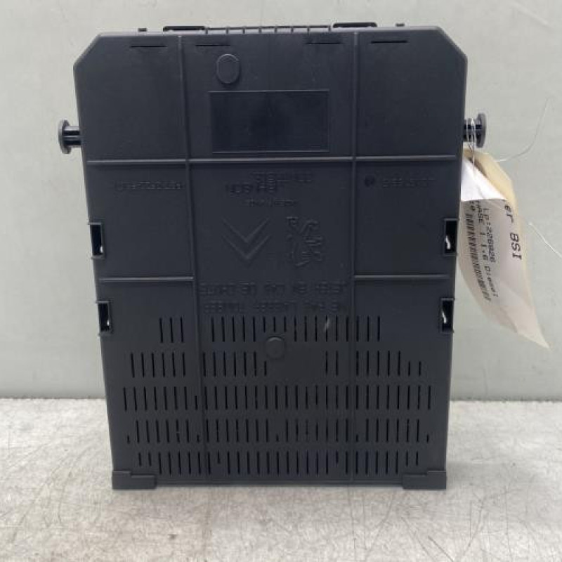 Boitier BSI PEUGEOT 3008 1 Photo n°4