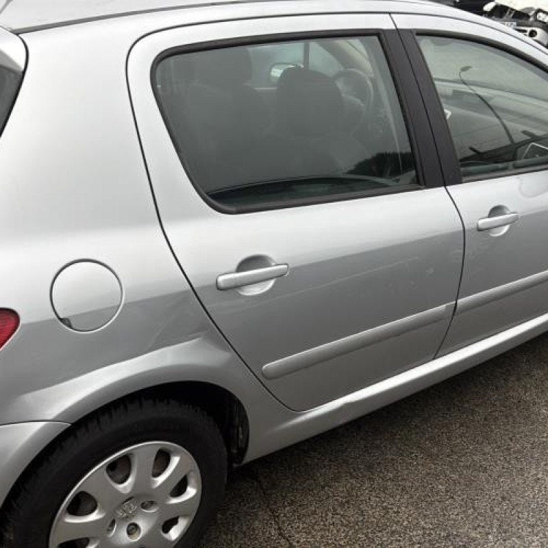 Boitier BSI PEUGEOT 307 Photo n°11