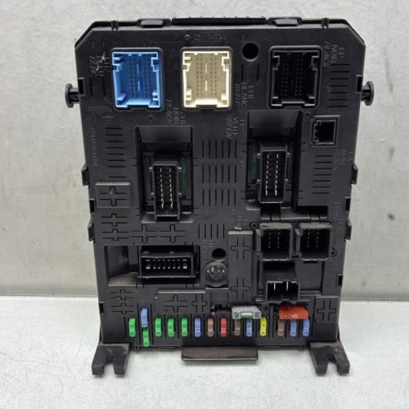 Boitier BSI PEUGEOT PARTNER 2 Photo n°1