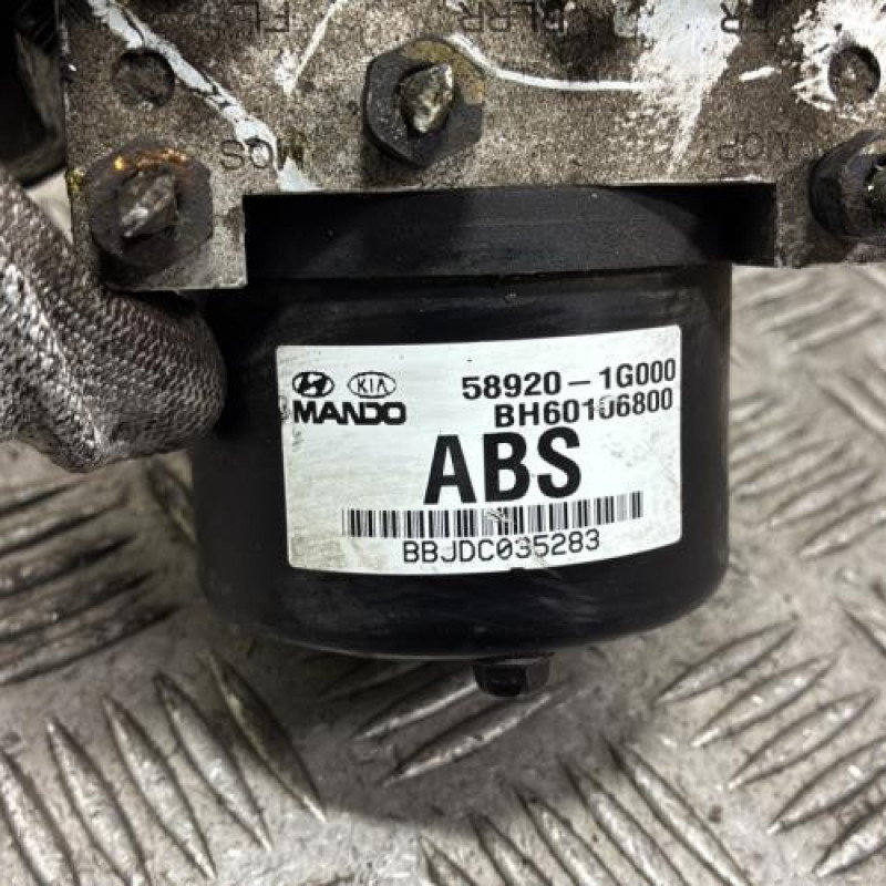 Bloc ABS (freins anti-blocage) KIA RIO 2 Photo n°4