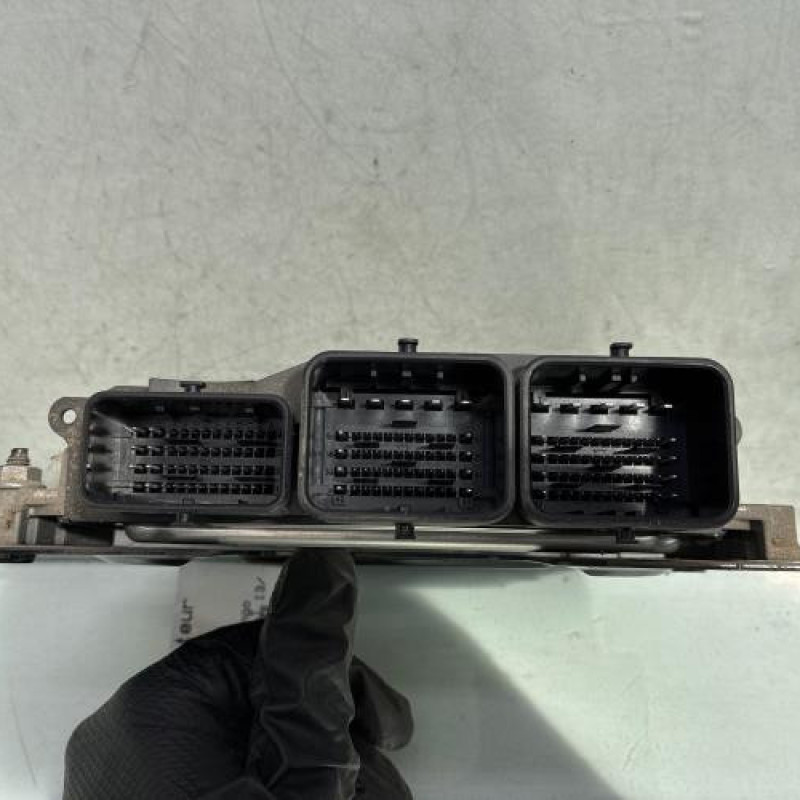 Calculateur moteur CITROEN BERLINGO 2 Photo n°3