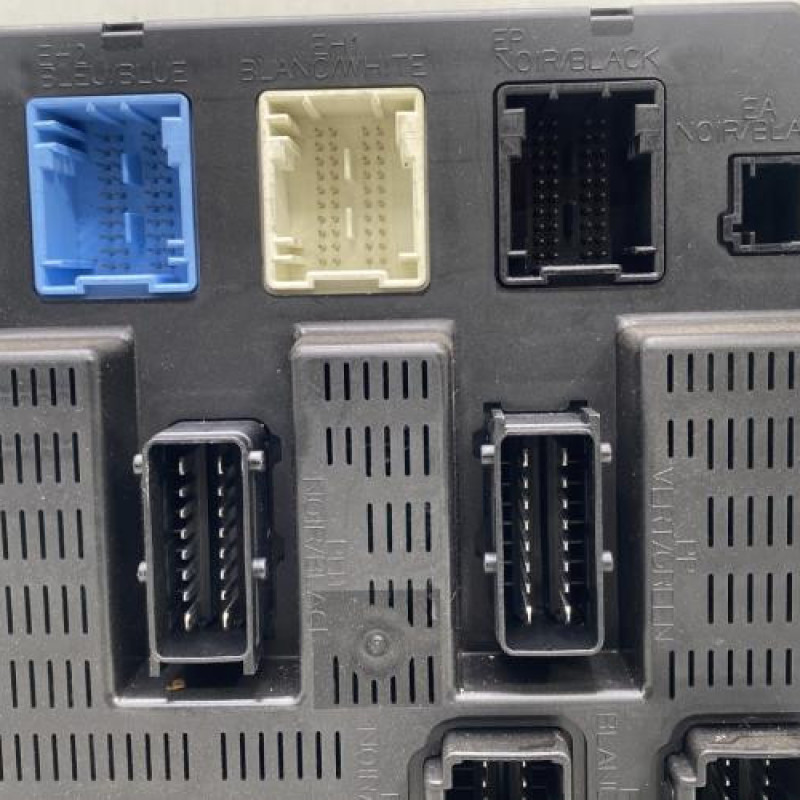 Boitier BSI PEUGEOT 207 Photo n°2