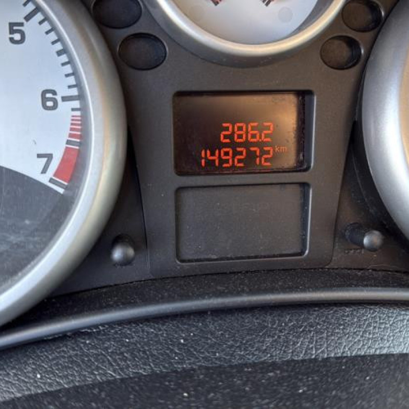 Calculateur moteur PEUGEOT 207 Photo n°20