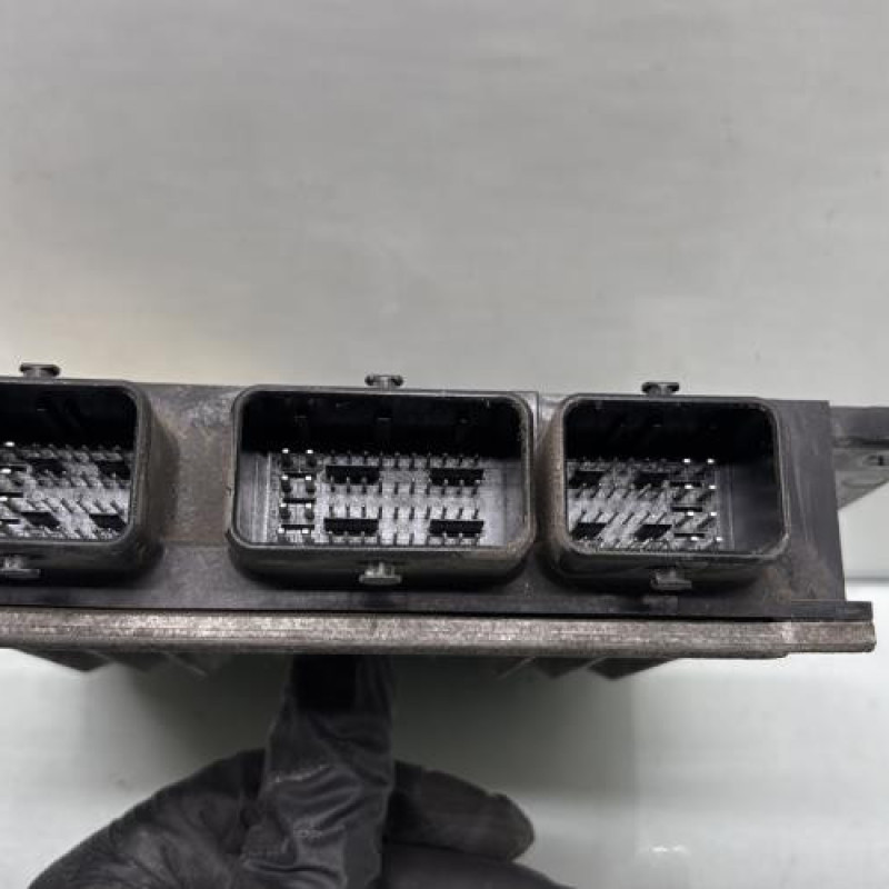 Calculateur RENAULT TWINGO 2 Photo n°3