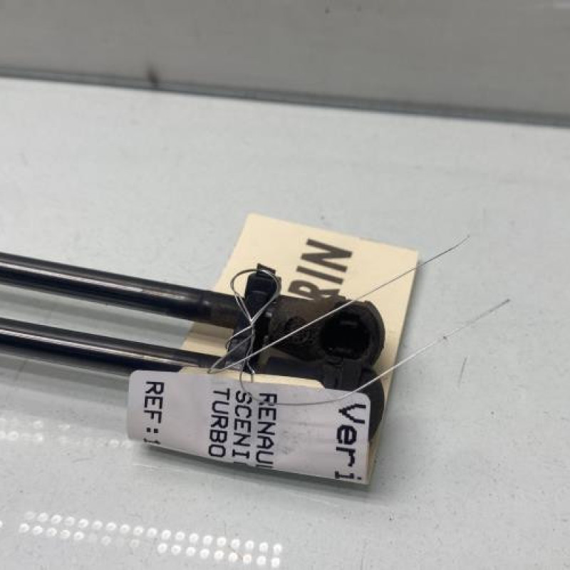 Verin de coffre RENAULT SCENIC 3 Photo n°3