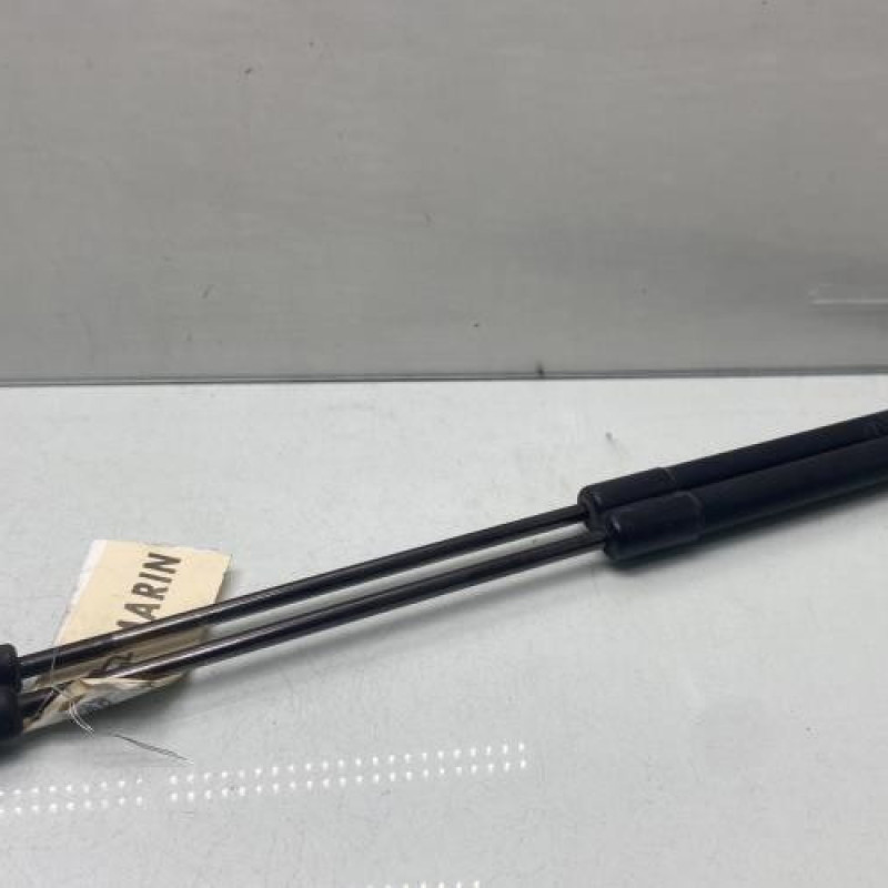 Verin de coffre MERCEDES CLASSE C 203 COUPE SPORT Photo n°2