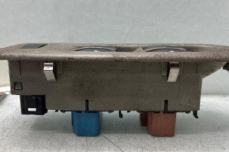 Interrupteur de leve vitre avant gauche RENAULT CLIO 3