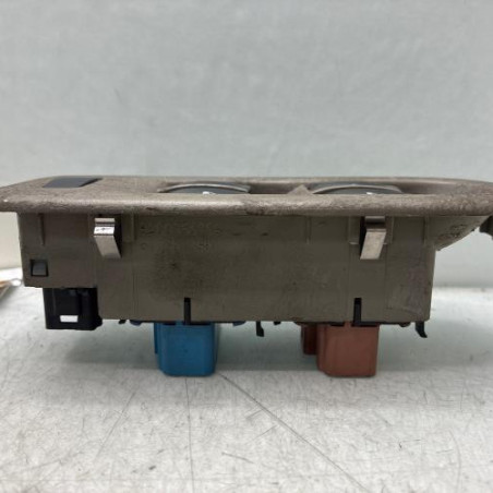 Interrupteur de leve vitre avant gauche RENAULT CLIO 3