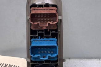 Interrupteur de leve vitre avant gauche RENAULT CLIO 3