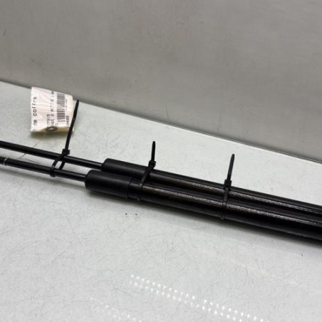 Verin de coffre KIA STONIC Photo n°1