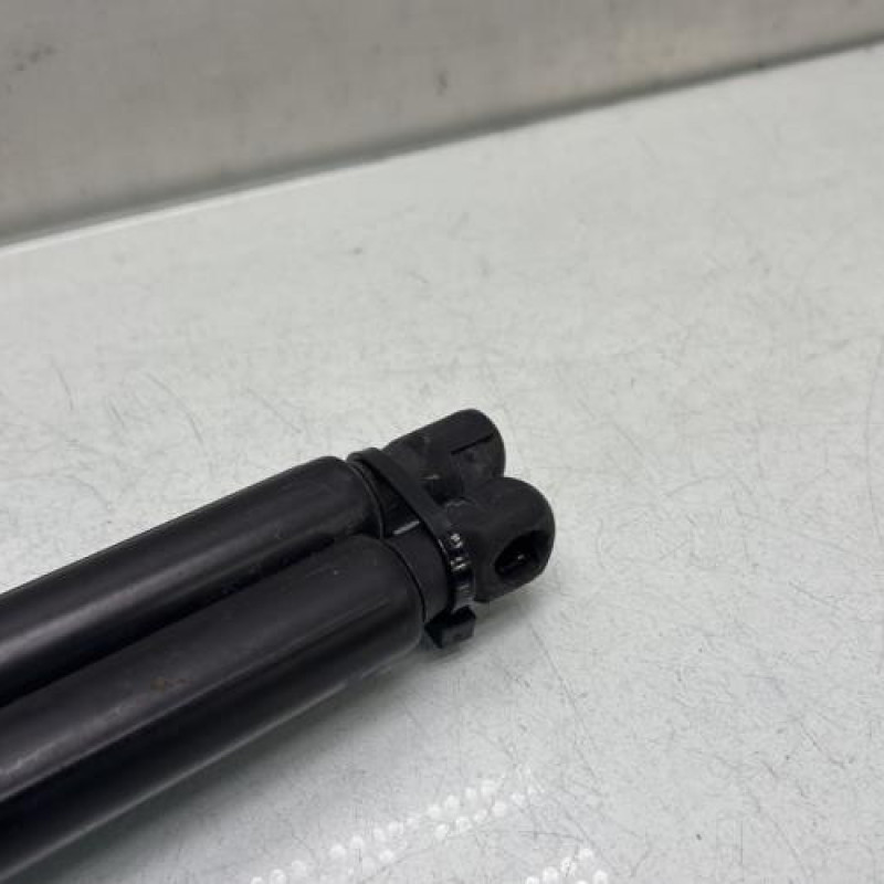 Verin de coffre CITROEN C4 GRAND PICASSO 2 Photo n°4