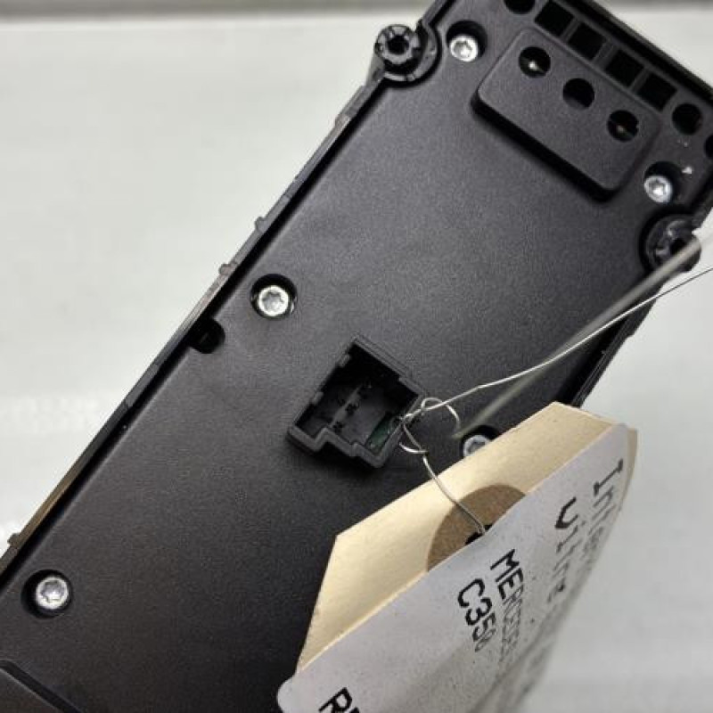 Interrupteur de leve vitre avant gauche MERCEDES CLASSE C 204 Photo n°3