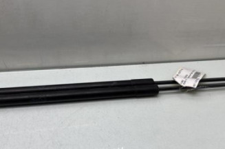 Verin de coffre FORD PUMA 2 Photo n°1