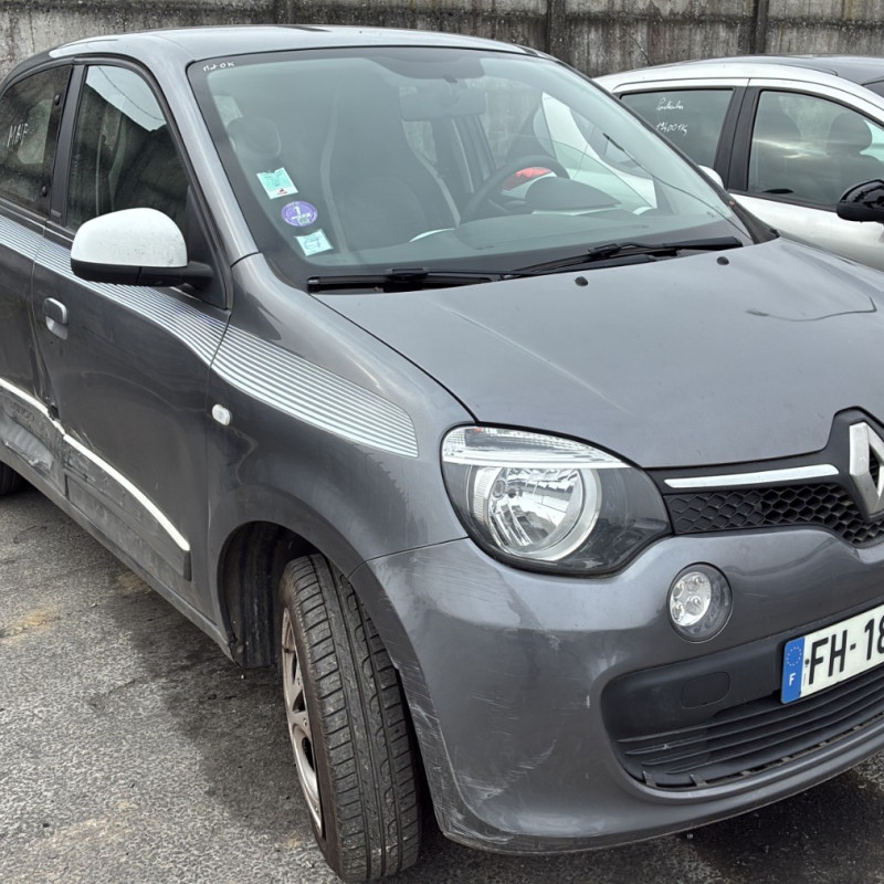 RENAULT TWINGO 3 PHASE 1 1.0i - 12V SCE 70 Photo n°2