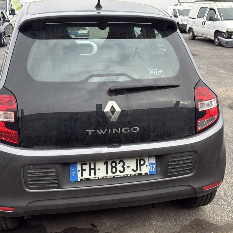 RENAULT TWINGO 3 PHASE 1 1.0i - 12V SCE 70 Photo n°5