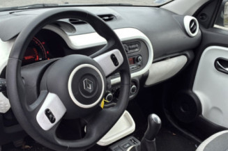 RENAULT TWINGO 3 PHASE 1 1.0i - 12V SCE 70