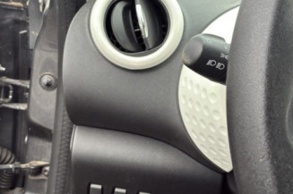 RENAULT TWINGO 3 PHASE 1 1.0i - 12V SCE 70