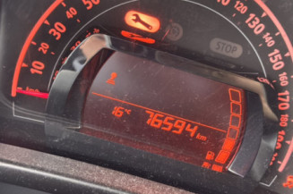 RENAULT TWINGO 3 PHASE 1 1.0i - 12V SCE 70