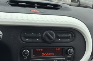 RENAULT TWINGO 3 PHASE 1 1.0i - 12V SCE 70