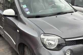 RENAULT TWINGO 3 PHASE 1 1.0i - 12V SCE 70