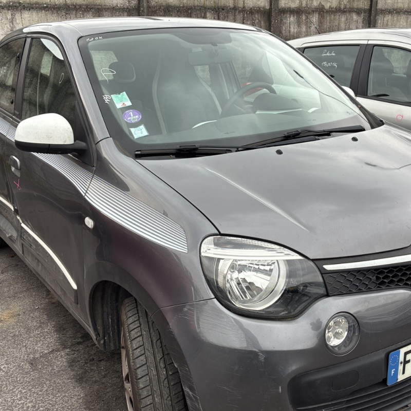 RENAULT TWINGO 3 PHASE 1 1.0i - 12V SCE 70 Photo n°26