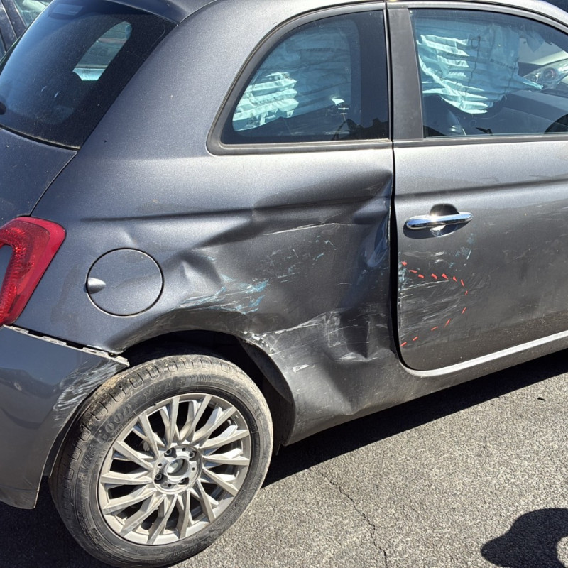 FIAT 500 2 PHASE 2 1.0i - 6V HYBRID Photo n°6