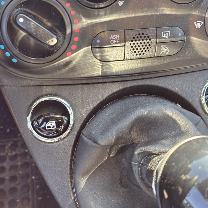 FIAT 500 2 PHASE 2 1.0i - 6V HYBRID Photo n°20