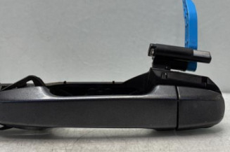 Poignee porte arriere gauche TOYOTA YARIS 3 Photo n°1