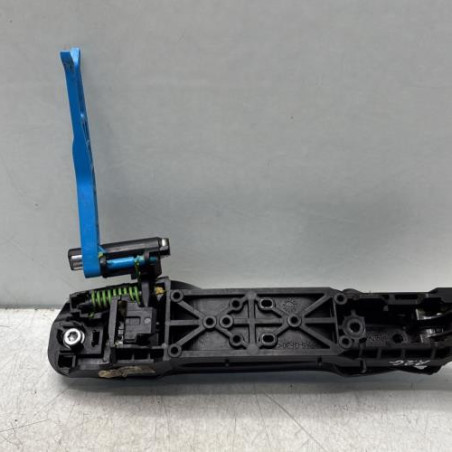 Poignee porte arriere gauche TOYOTA YARIS 3